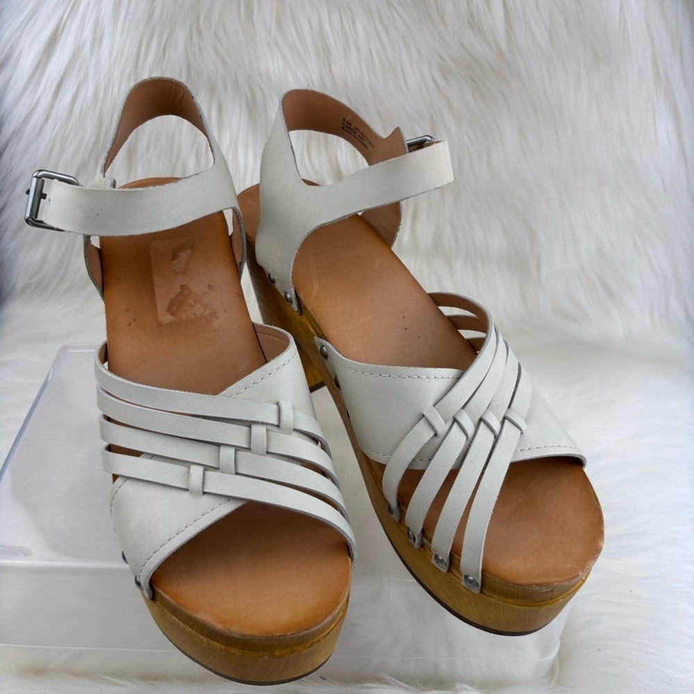 FRYE AND CO. Greta Clogs Platform Sandals with Woven Straps